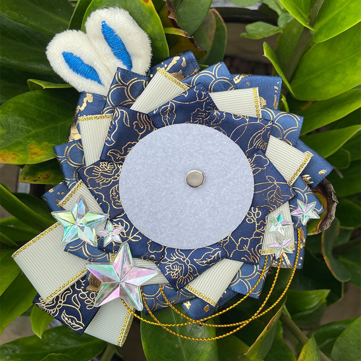 Gorgeous Valley Beauty Badge Pain Bag Accessory