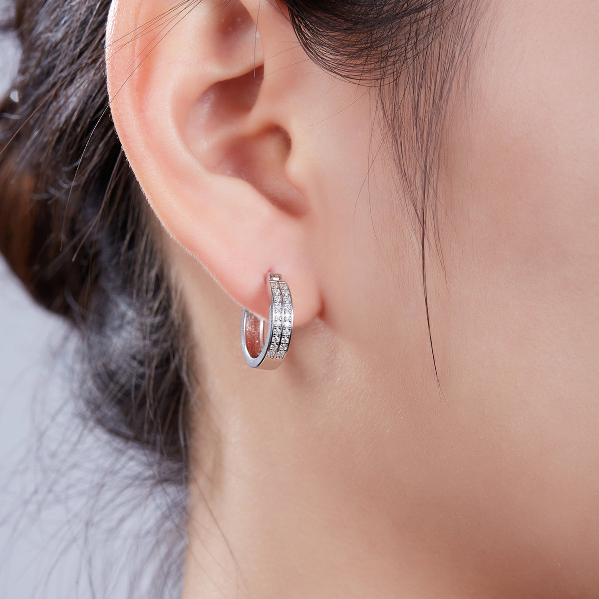 3.3g S925 Sterling Silver Double Row Moissanite Hoop Earrings 16mm  Platinum Plated Hinged Hoops With GRA Certificate, Jewelry Gift Box Set For Women