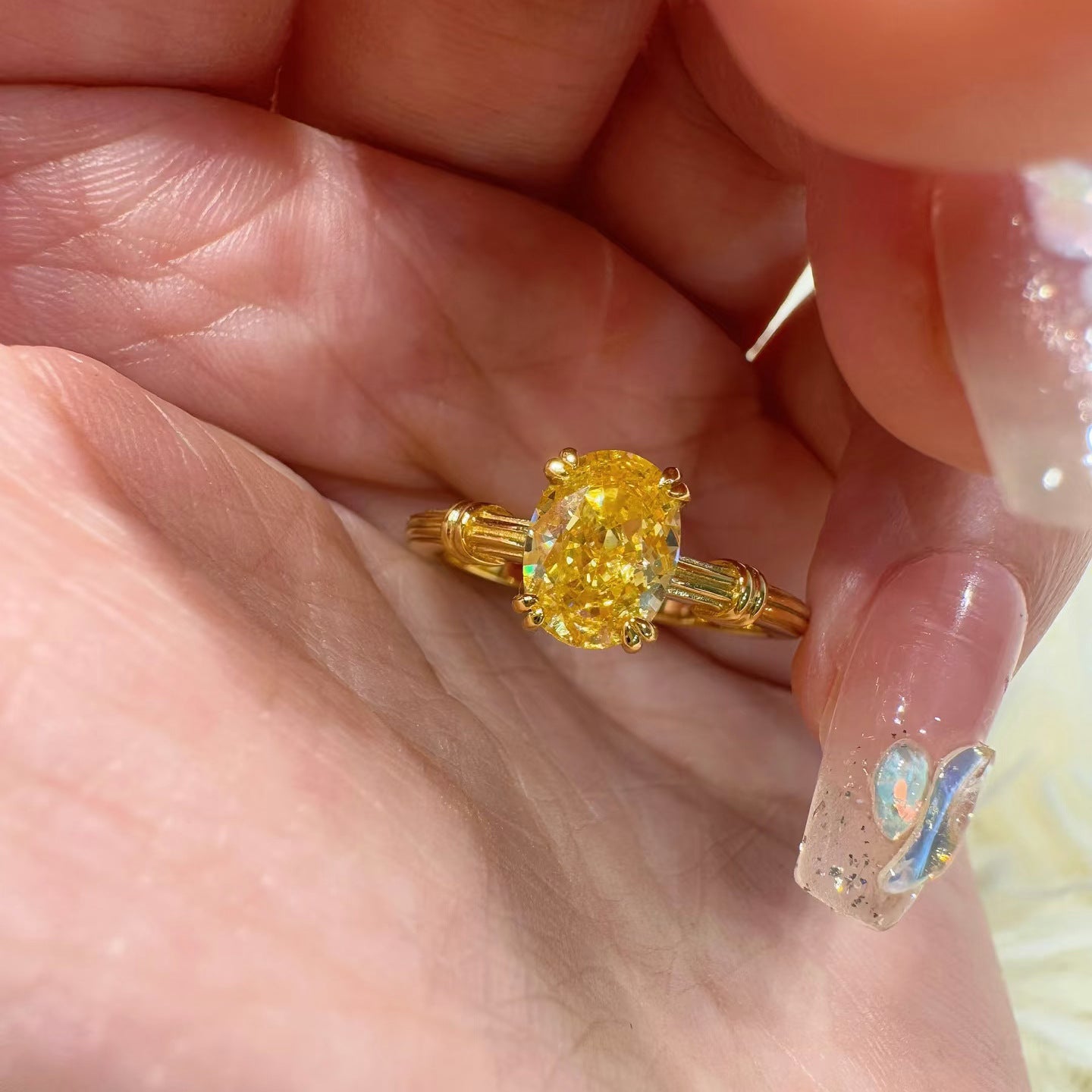Fashion Knot Design Brilliant Ice Flower Cut Pigeon Egg Yellow Diamond Ring, Ins Style Exquisite Luxury Adjustable Open Ring For Women