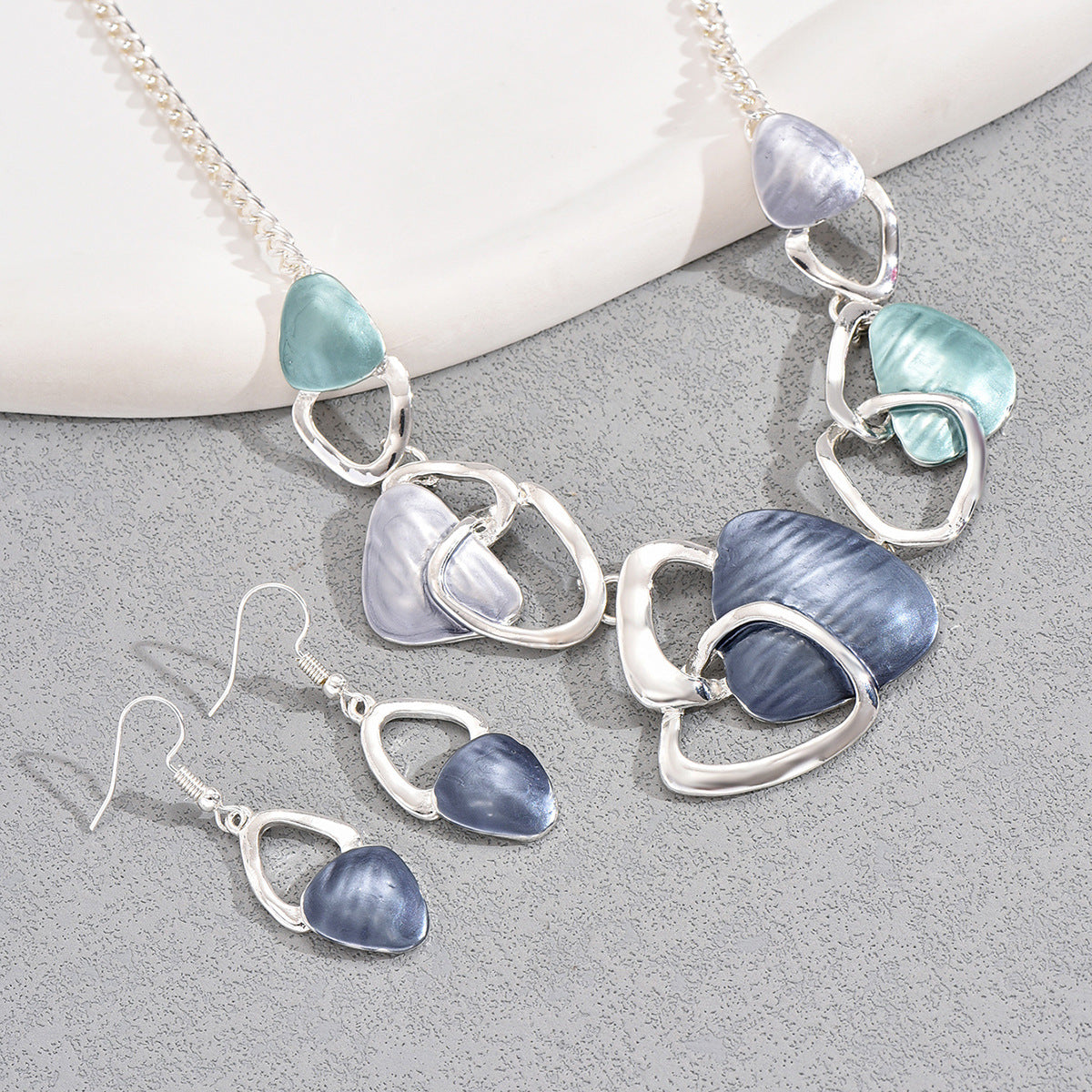 Hot Selling New Cross-Border Jewelry Set For Women, Round Enamel Drop Earrings & Irregular Design Clavicle Necklace, Elegant Premium Neck Ear Accessories
