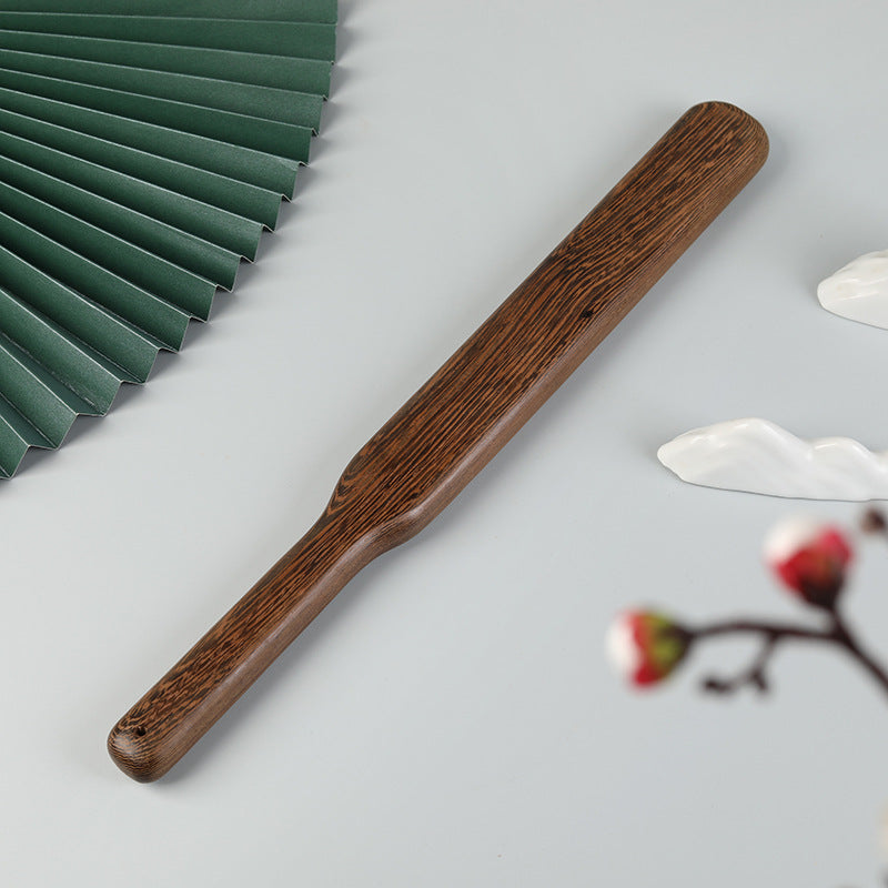 Door Frame Relaxing Muscles And Beating Back Pain Massage Hammer Back Beating