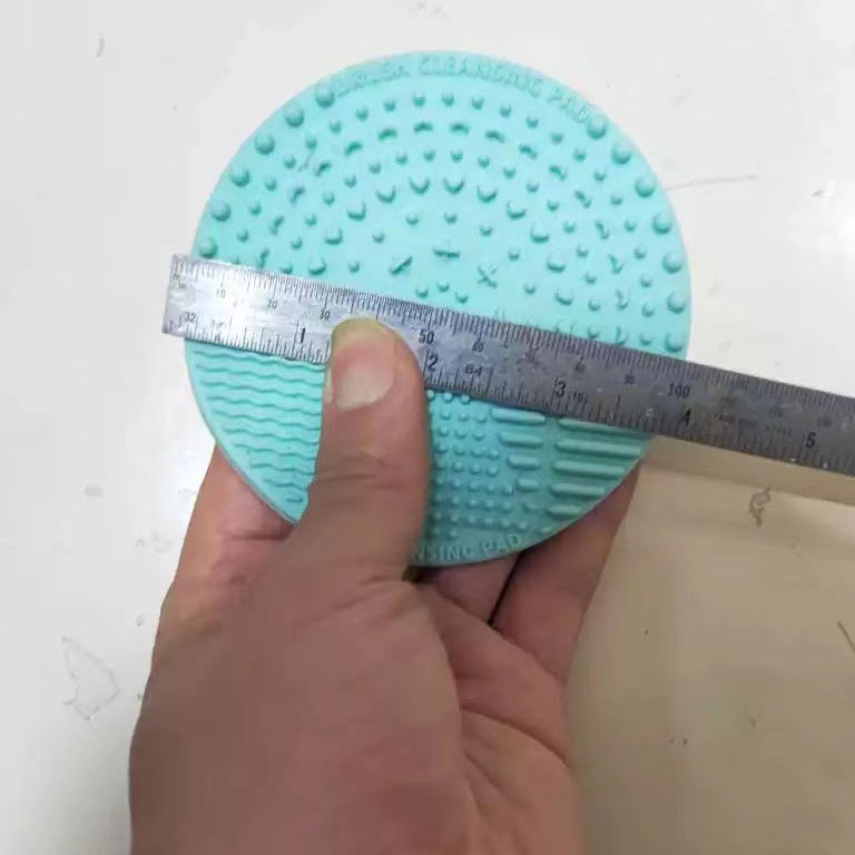 Makeup Tool Suction Cup Silicone Cleaner