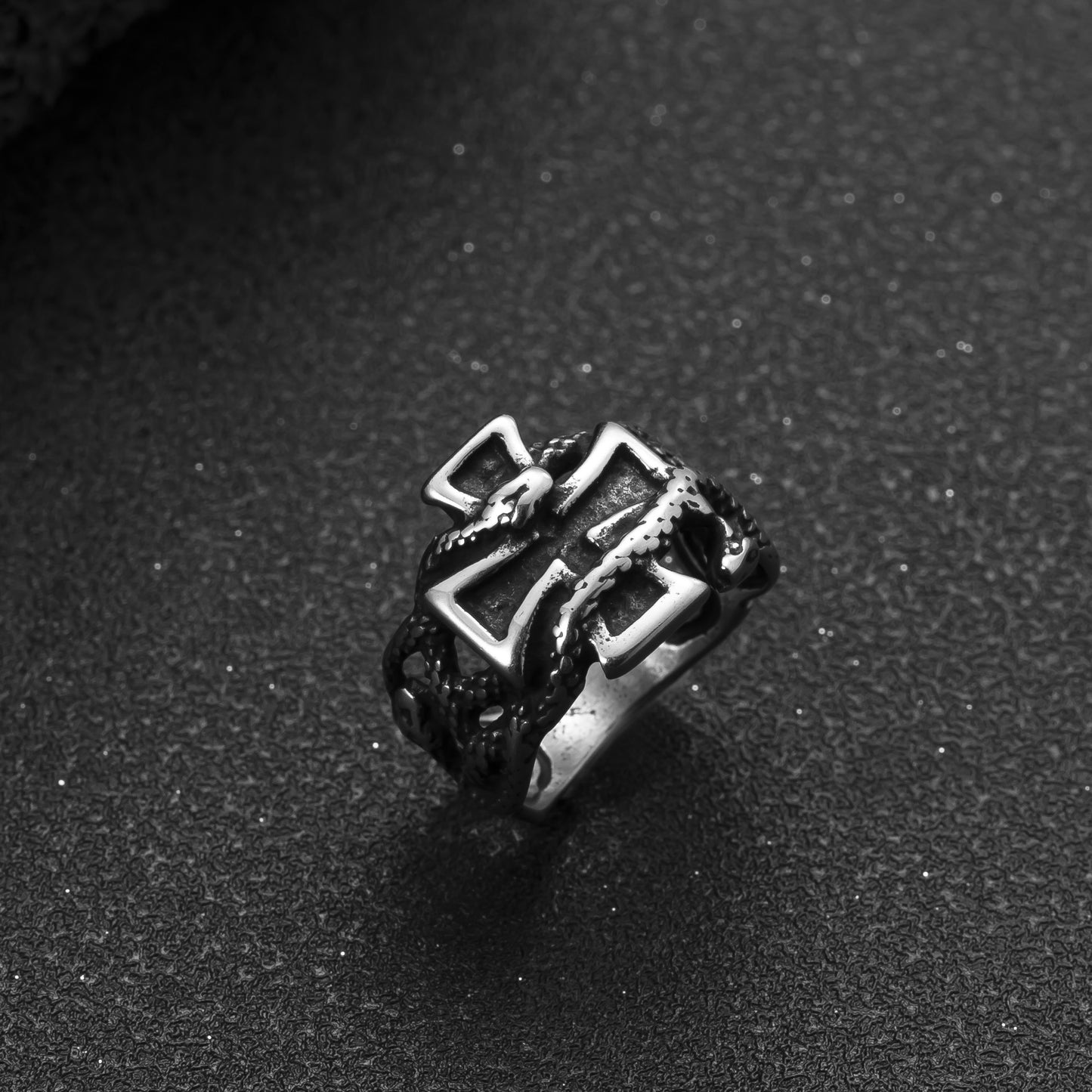 Personality Punk Style Men's Ring, Cast Skull Design, Premium Titanium Steel & Stainless Steel, Fixed Size, Daily Wear Accessories