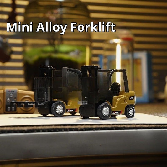 Alloy Remote Control Engineering Vehicle Can Be Mobile Phone Remote Control Car Model