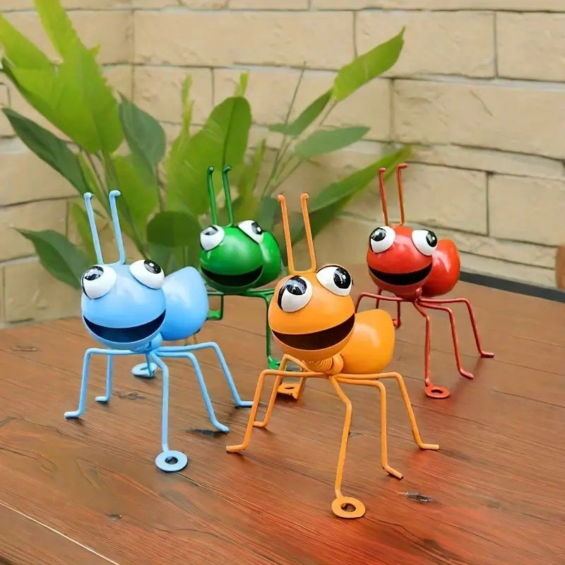Metal Ant Statue Outdoor Decorative Sculpture Hanging Ornament And Display Piece
