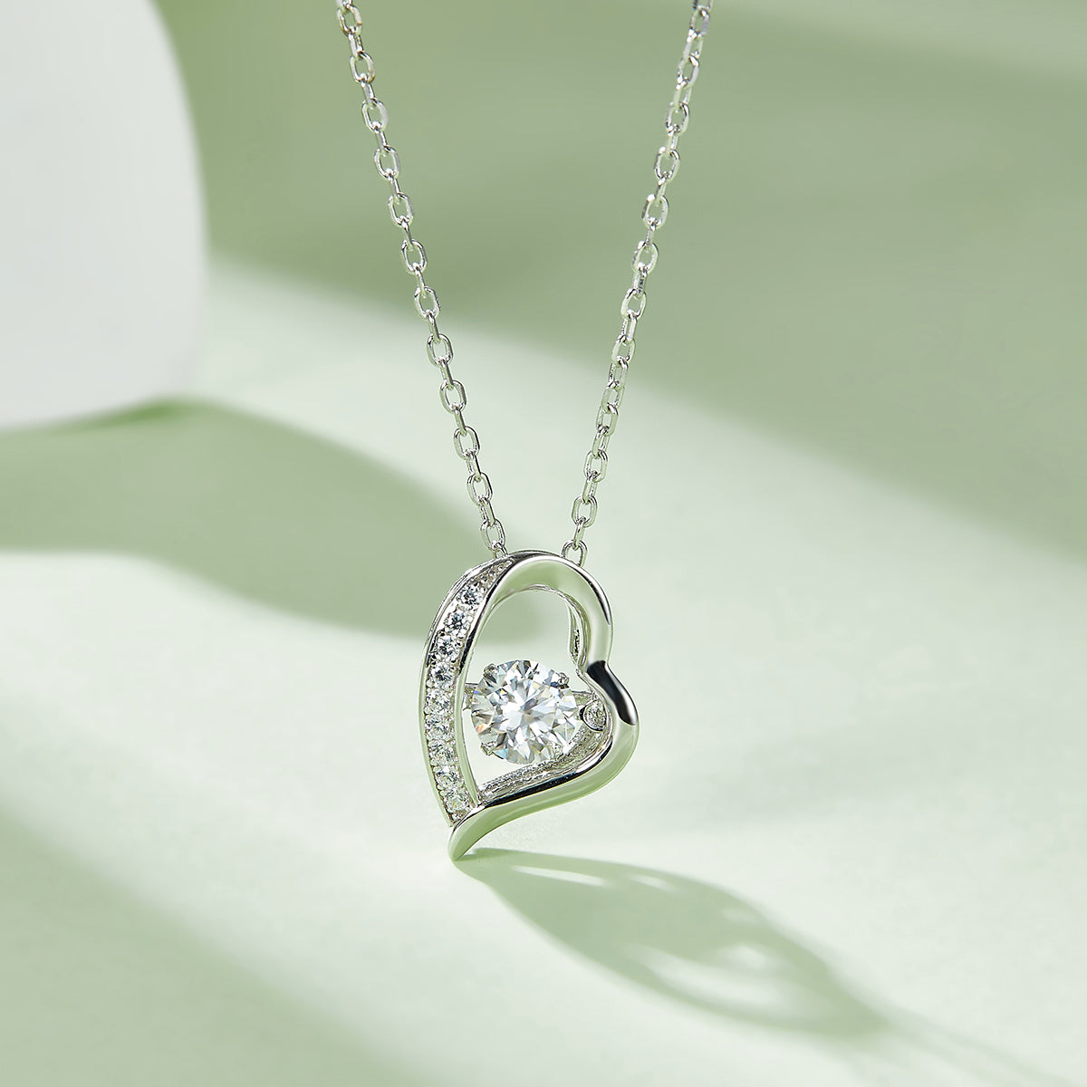 S925 Sterling Silver 0.5ct D Color VVS1 Moissanite Open Heart Necklace 45cm Platinum Plated GRA Certified Gift Box