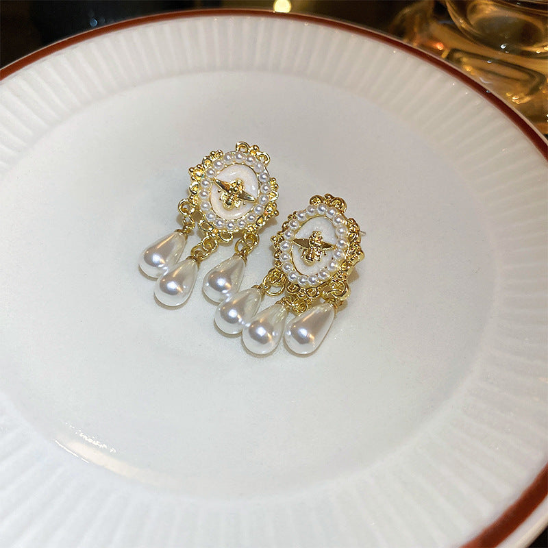 Retro Vintage Earrings For Women Silver Needle French Style Studs Elegant Premium
