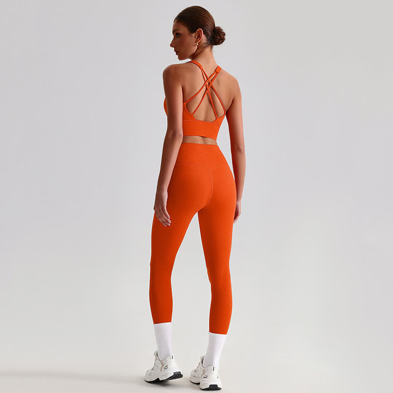 Yoga Clothes Suit Naked Women Feeling Beautiful Back