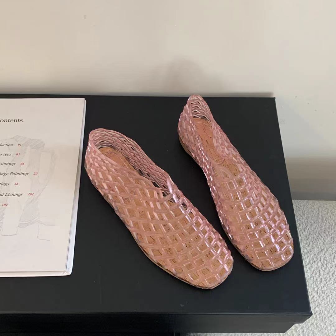 Korean-style Comfortable Versatile Hollow-out Round-toe Flats
