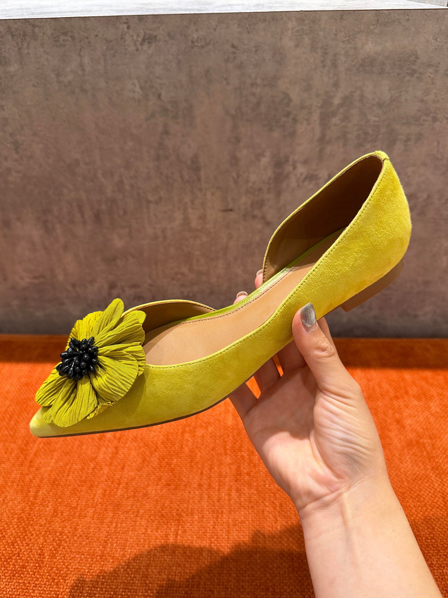 2026 New Women's Niche Floral Mary Jane Shoes, Versatile Soft Upper Pointed Toe Low Cut Fashion Flats