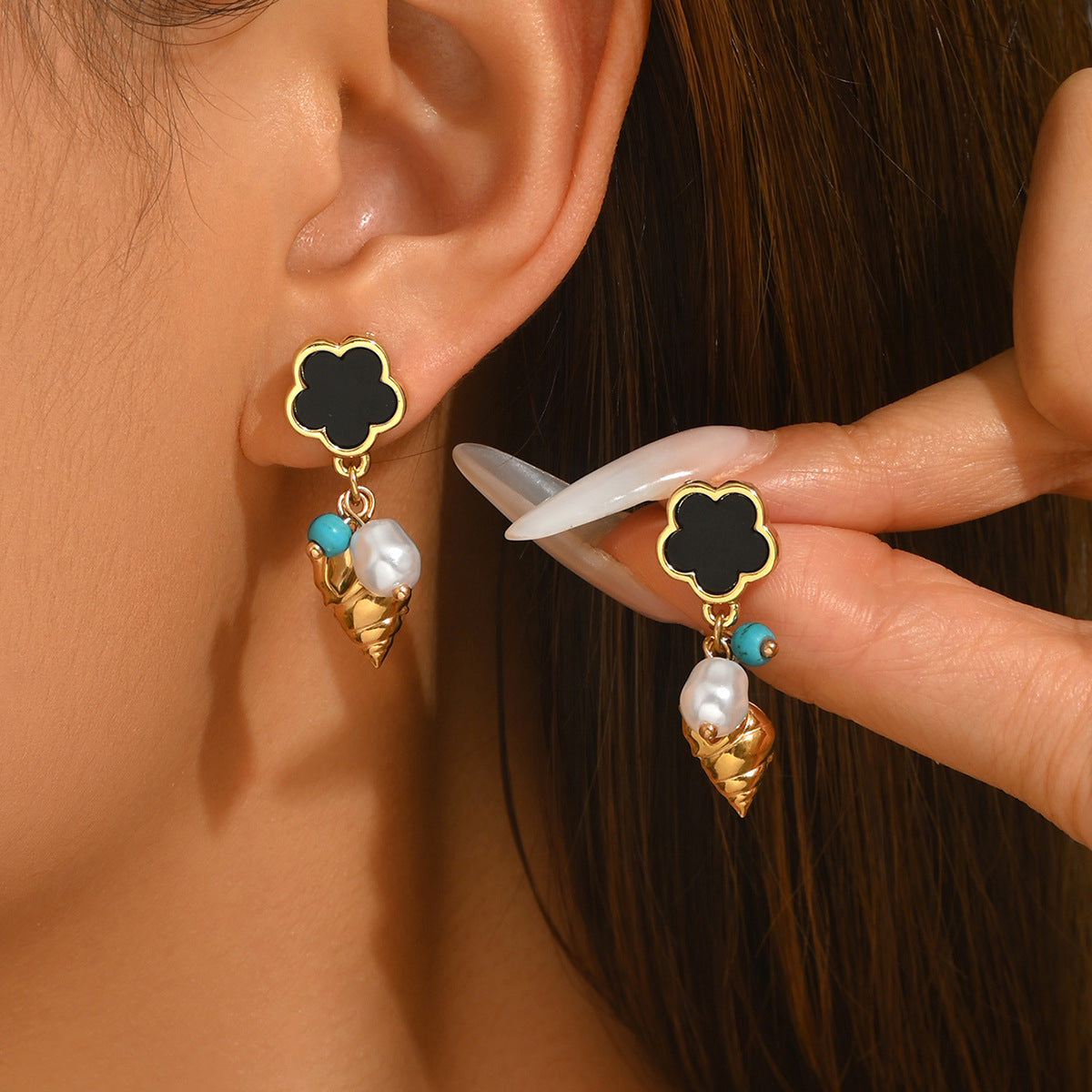 New Arrival Cross-Border European American Earrings, Geometric Five-Leaf Clover Stud Earrings Inlaid Turquoise, Versatile Premium Ear Jewelry For Women