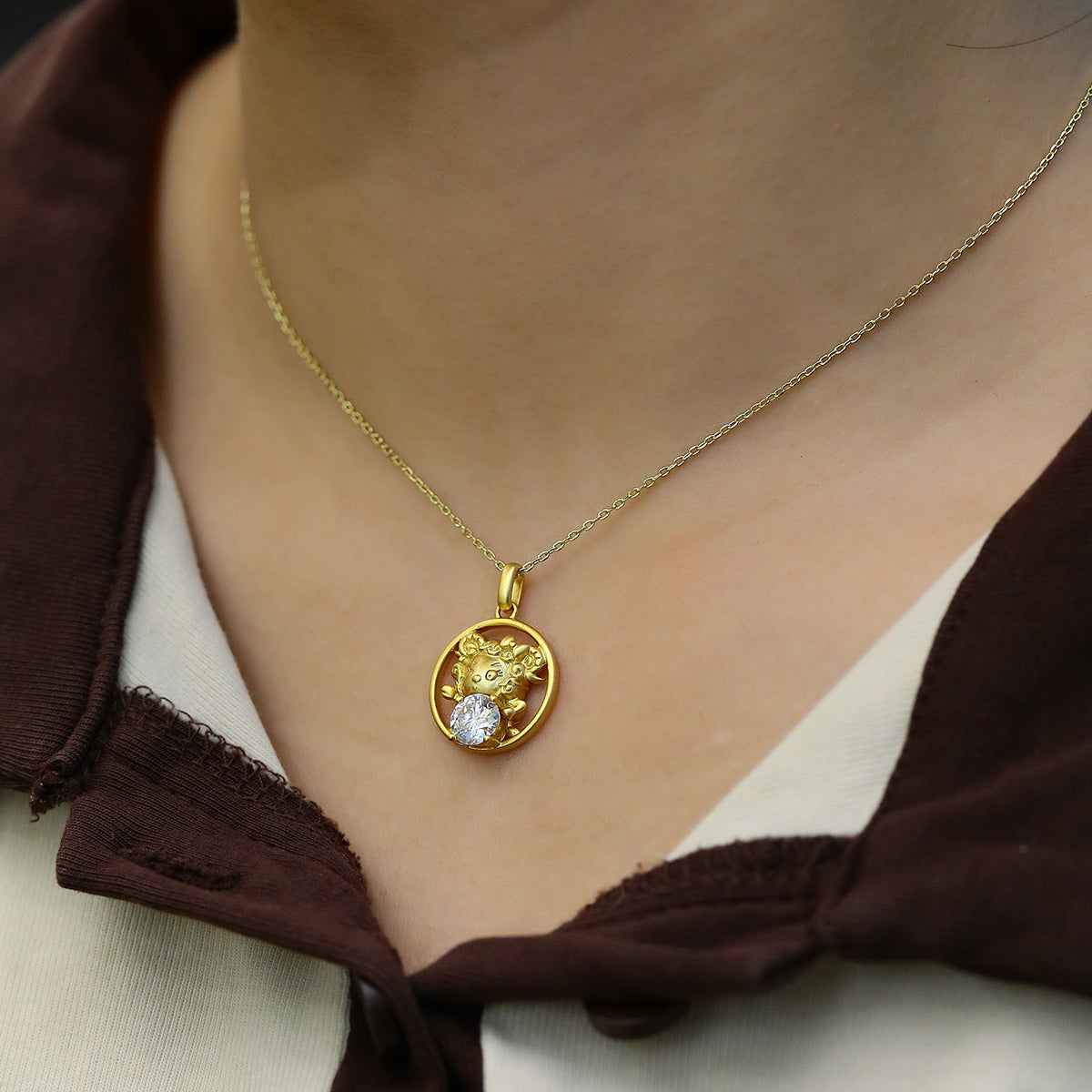 S925 Sterling Silver Gold Plated 1ct D Color VVS1 Moissanite Chinese Zodiac Goat Necklace 4.5g Benmingnian Gift GRA Certified Gift Box