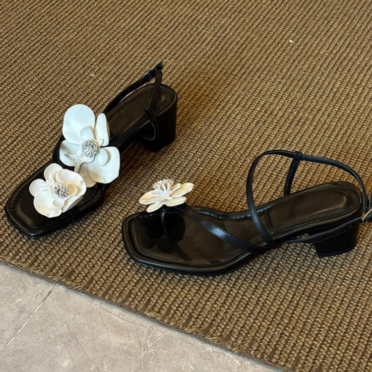 2026 Summer New Arrival, Fairy Style Floral Thong Low-Heel Sandals For Women, Square Toe Elegant Vacation Fashion Sandals