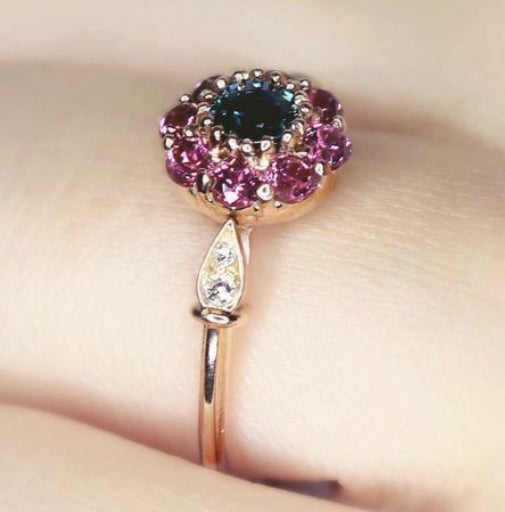 Fashion Zircon Ring Vintage Sunflower Diamond-Encrusted Ring