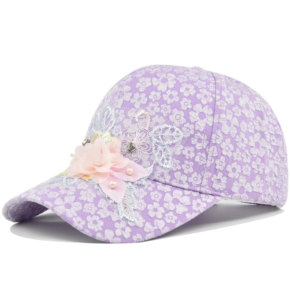 The Lady's Lace Three-dimensional Flower And Pearl Design Fashion Baseball Cap Is Suitable For Daily Dates And Can Be Easily Paired With Various Outfits.