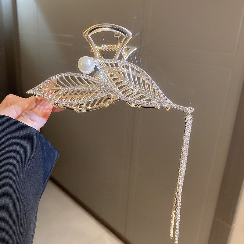 Diamond-encrusted Pearl Wheat-spike Lily-of-the-valley Tassel Hair Clip