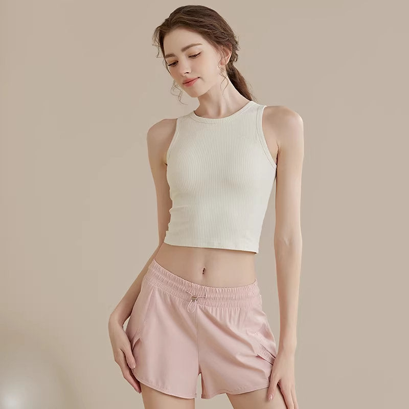 Women's Outdoor Sports Tank Top With Built-in Bra Pads For Yoga