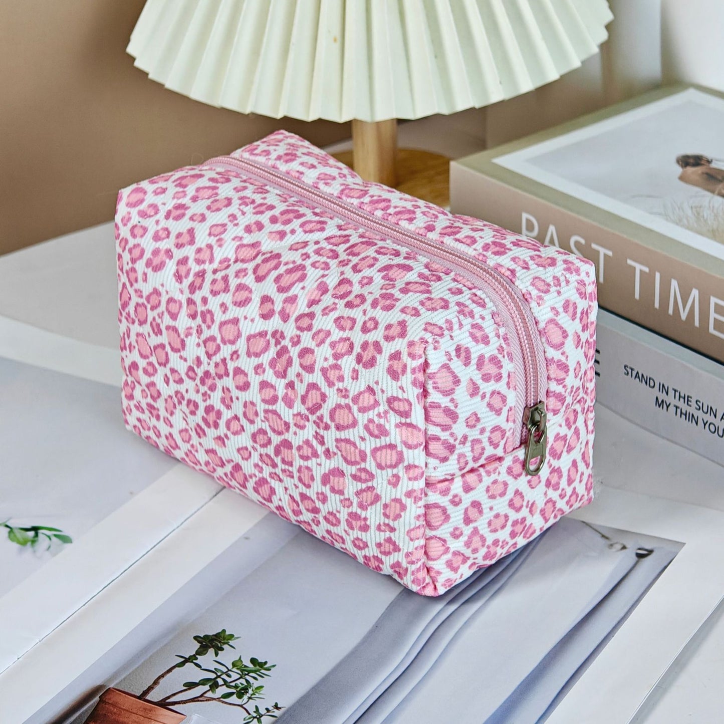 Printed Quilted Makeup Large Capacity Portable Toiletry Bag For Travel