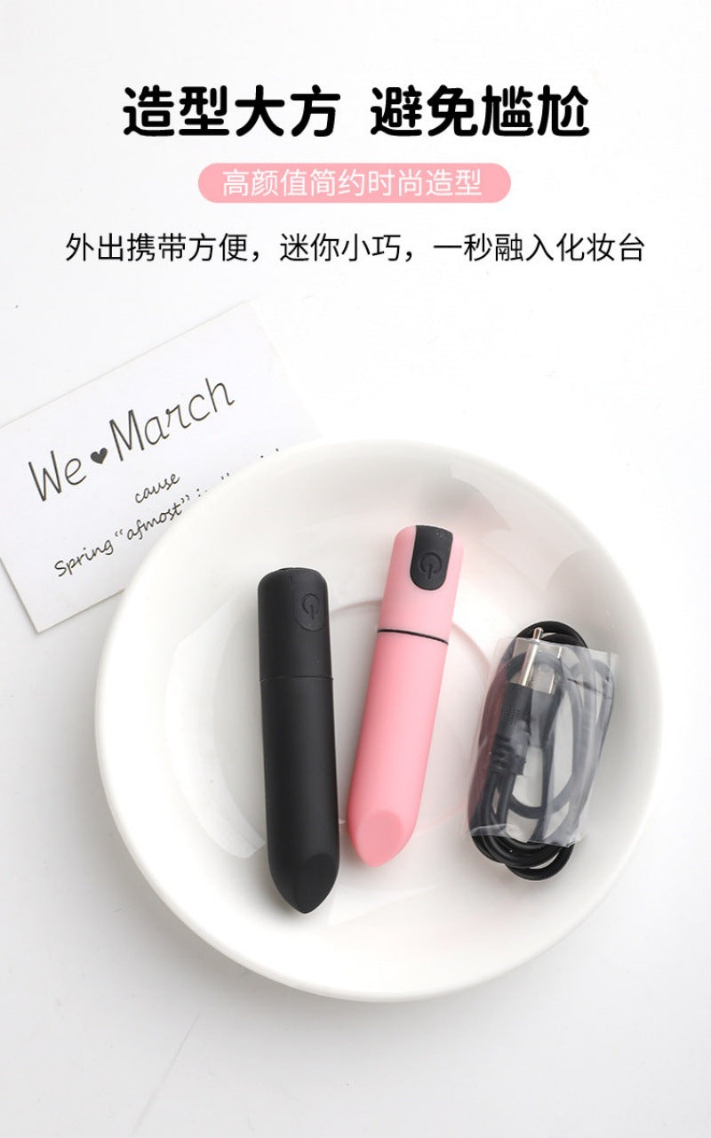New USB-powered Mini Vibrator With 10 Vibration Patterns A Lipstick-shaped Masturbator For Women, Designed To Stimulate The Clitoris And G-spot And Help Achieve Orgasm.