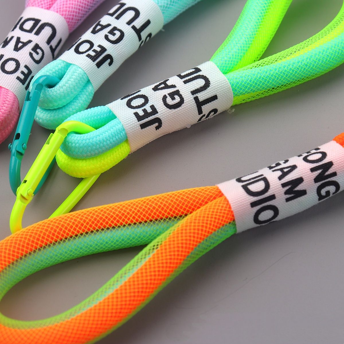 Two-color Matching Personality Good-looking Mobile Phone Lanyard Umbrella Cover Pendant Mesh Keychain