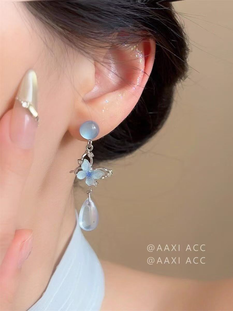 Cool Blue Sweet Butterfly Earrings For Women, New Chinese Retro Niche Design Versatile Ear Jewelry
