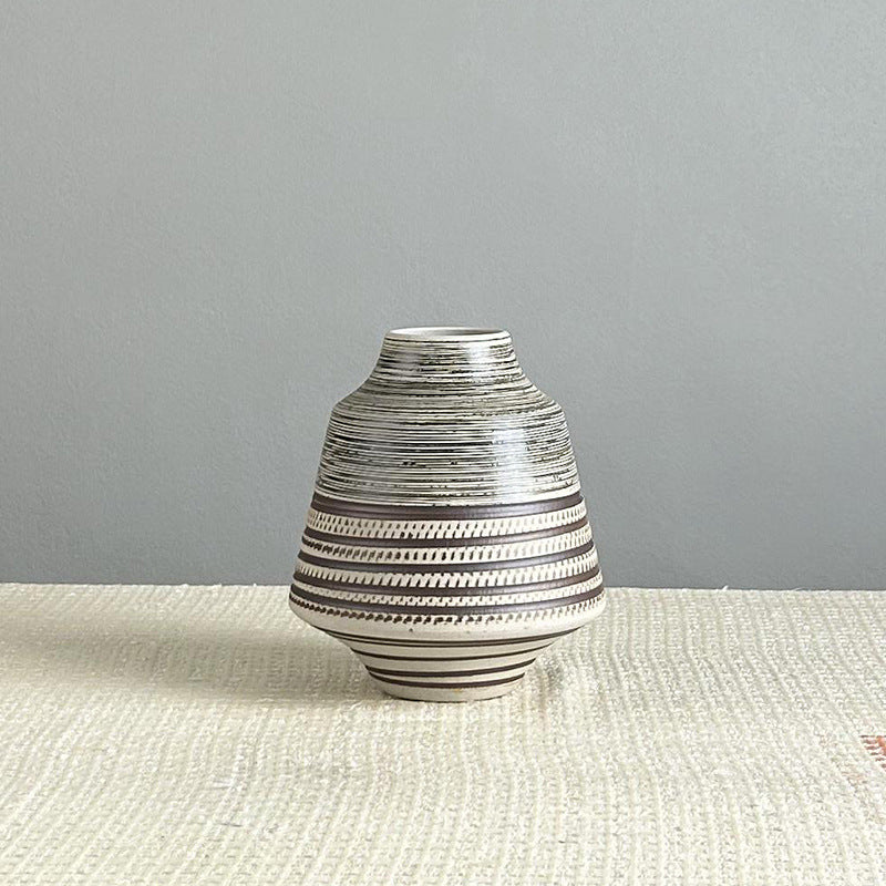 Fashion Personality Home Craft Gifts Vase Decoration