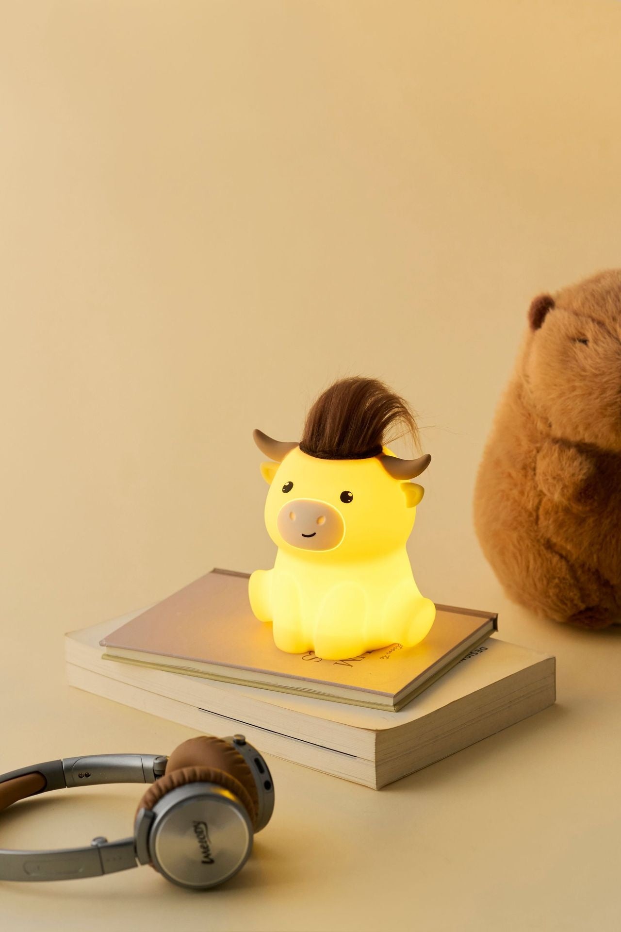 Highland Cow USB Charging Pat Style Bedroom Bedside Sleep Light With Atmosphere Enhancing Silicone Lamp