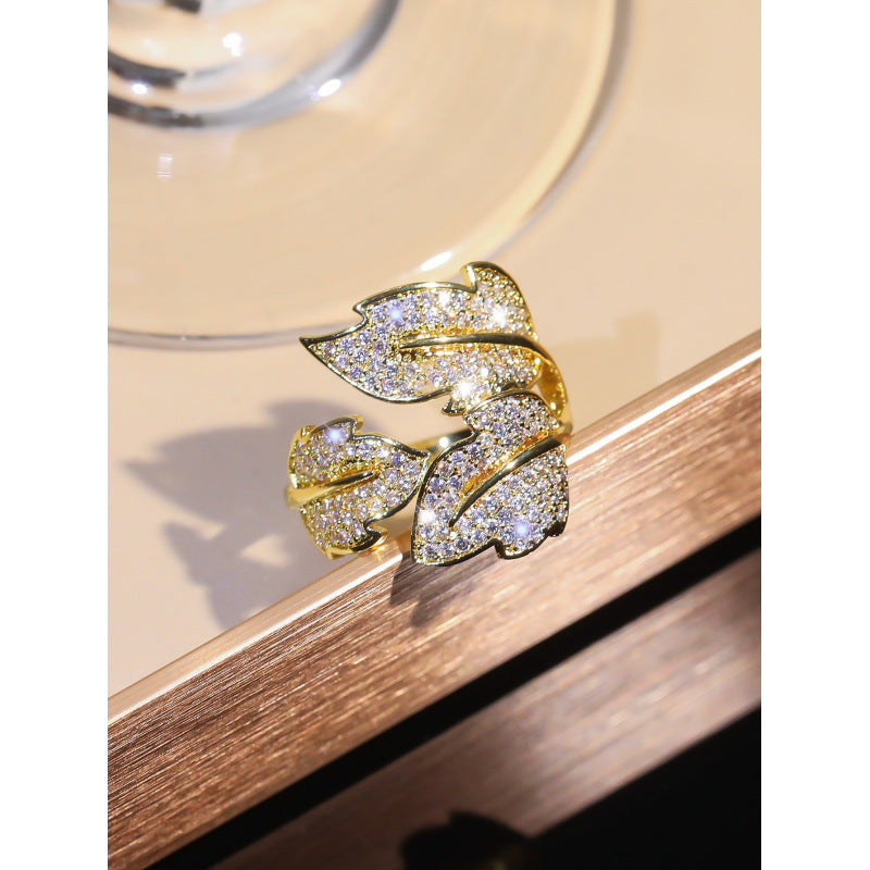 European And American Fashion Light Luxury Zircon Ring