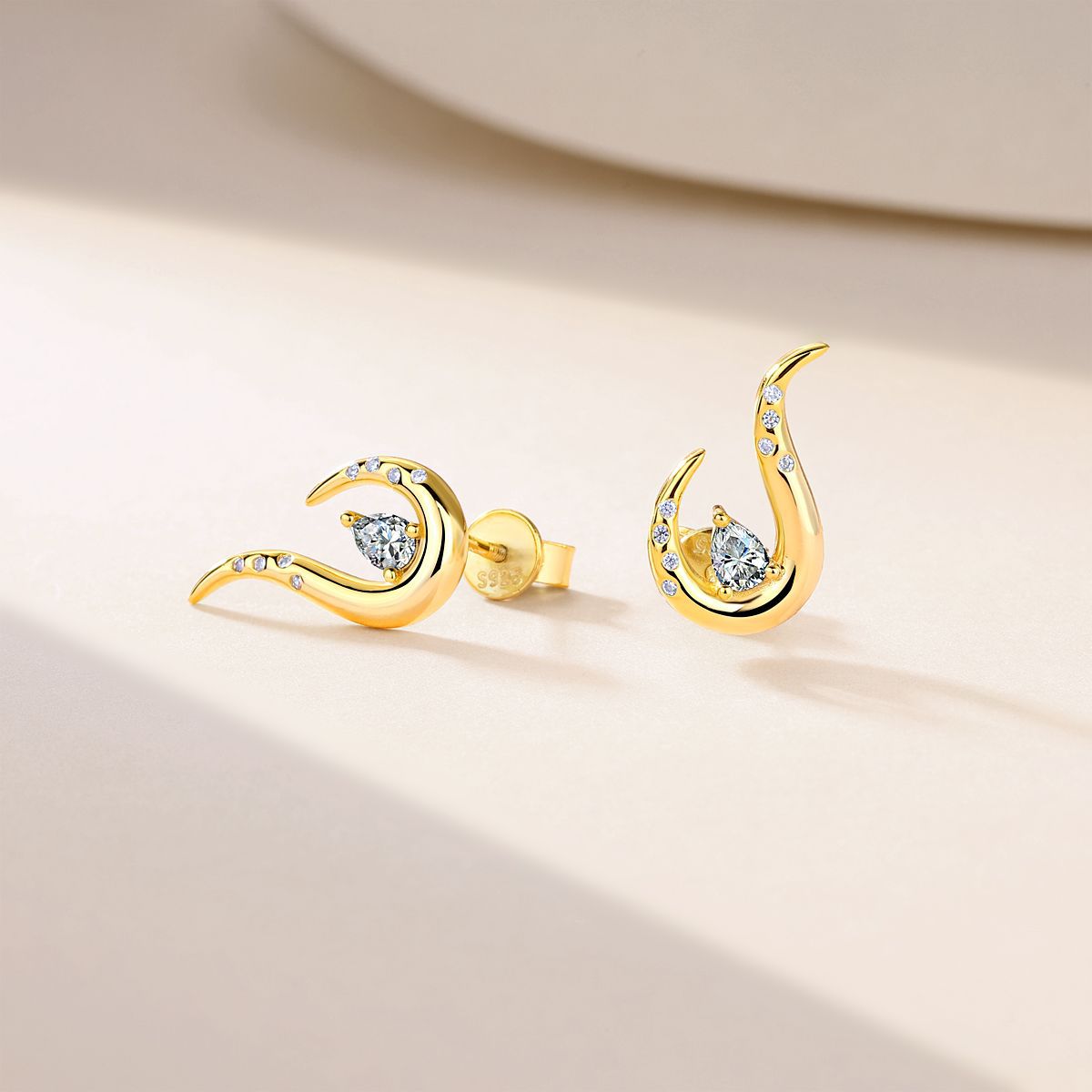 S925 Sterling Silver Wave Drop Earrings, 3x4mm Pear Cut D-VVS1 Moissanite, Platinum Plated Minimalist Studs With Elegant Gift Box