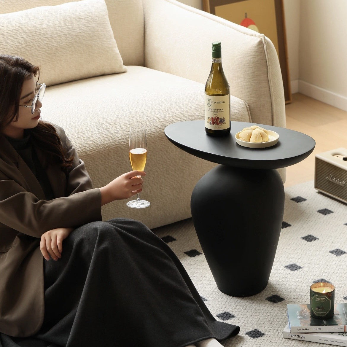Black Irregular-shaped Pebbles For Home Use