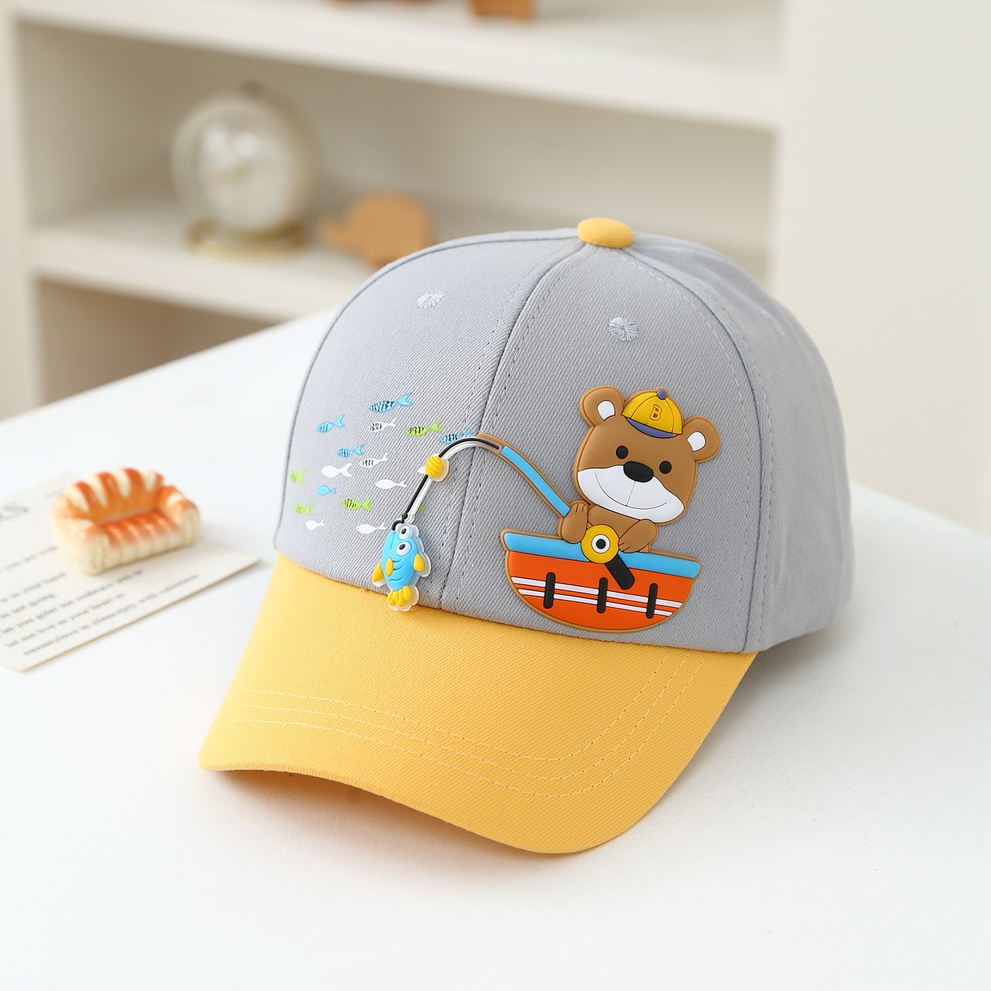 Summer Children's Cartoon Fishing Teddy Bear Patchwork Baby Baseball Cap Suitable For Outdoor Sun Protection And Shade, Ideal For Daily Shopping And Outings.