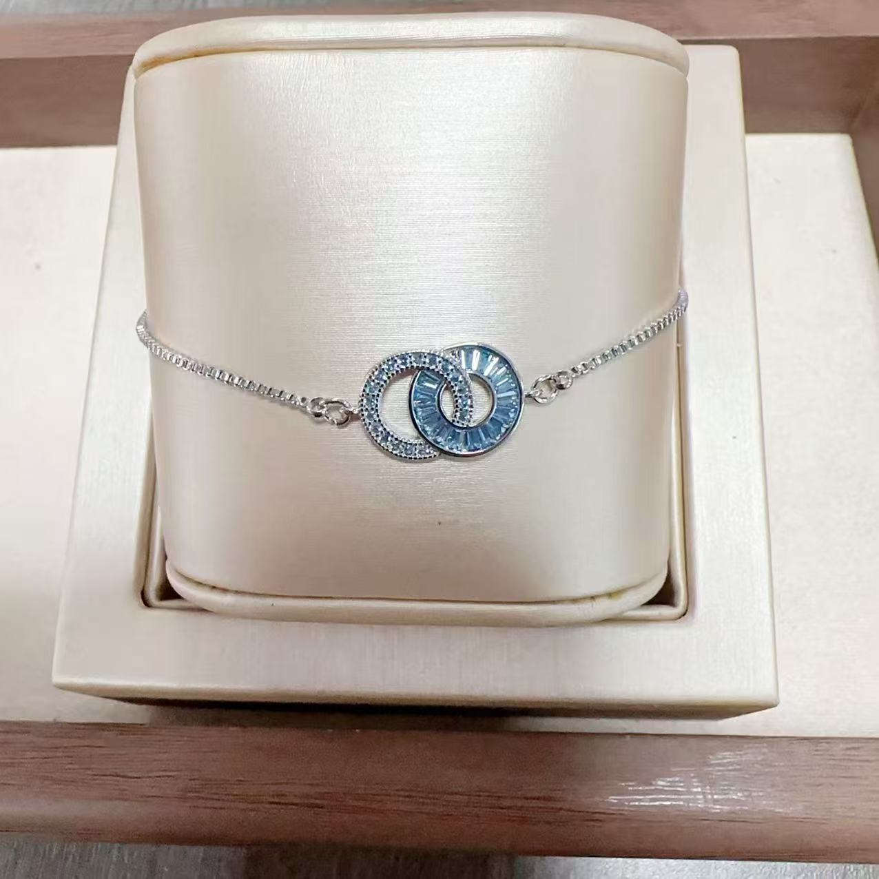 Fashion Copper Diamond Circle Bracelet For Women