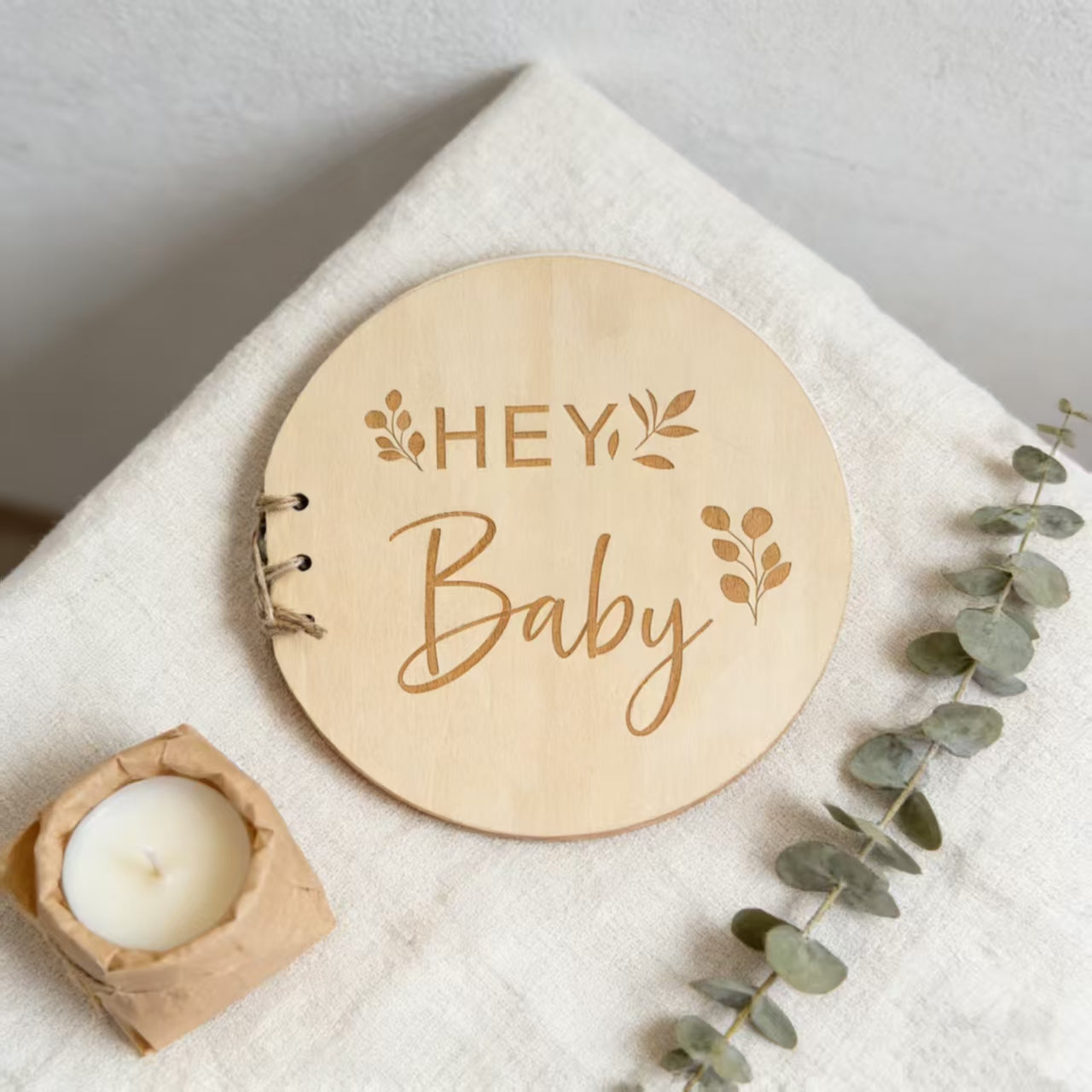 Round Wooden Hey Baby Guest Book, Laser Engraved Floral Baby Shower Signature Book, Natural Wood Baby Baptism Sign-in Book For Gender Reveal Party Decor