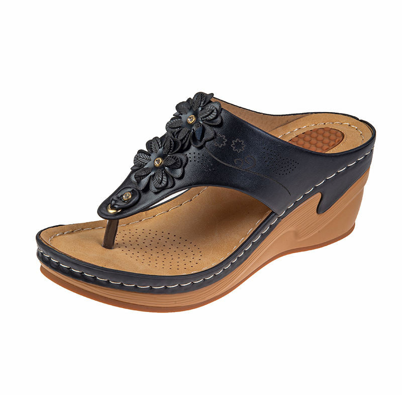 Womens Non-Slip Slippers With Thick Sole And Massage Beads