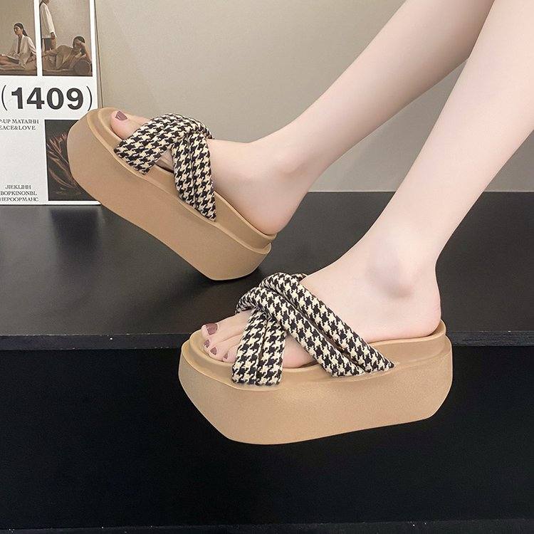Women's Cross Strap Platform Slides With Cloud Cushion, Outdoor Thick Sole Beach Sandals Hot Sale