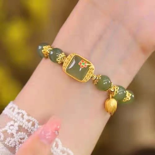 New Chinese Style Square Sugar Lotus Beaded Bracelet Female Light Luxury Niche Design Exquisite Girlfriends Bracelet Lucky Beads For Girlfriend