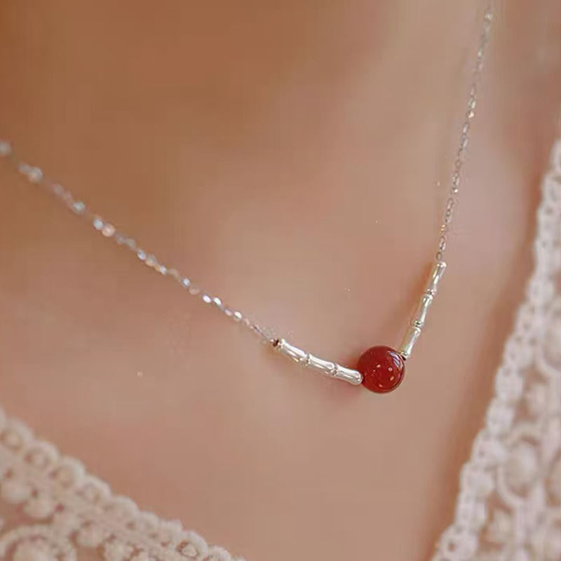 Chic Faux Pearl Sweater Chain Necklace Women Niche Luxury Temperament Collarbone Neck Chain Accessory