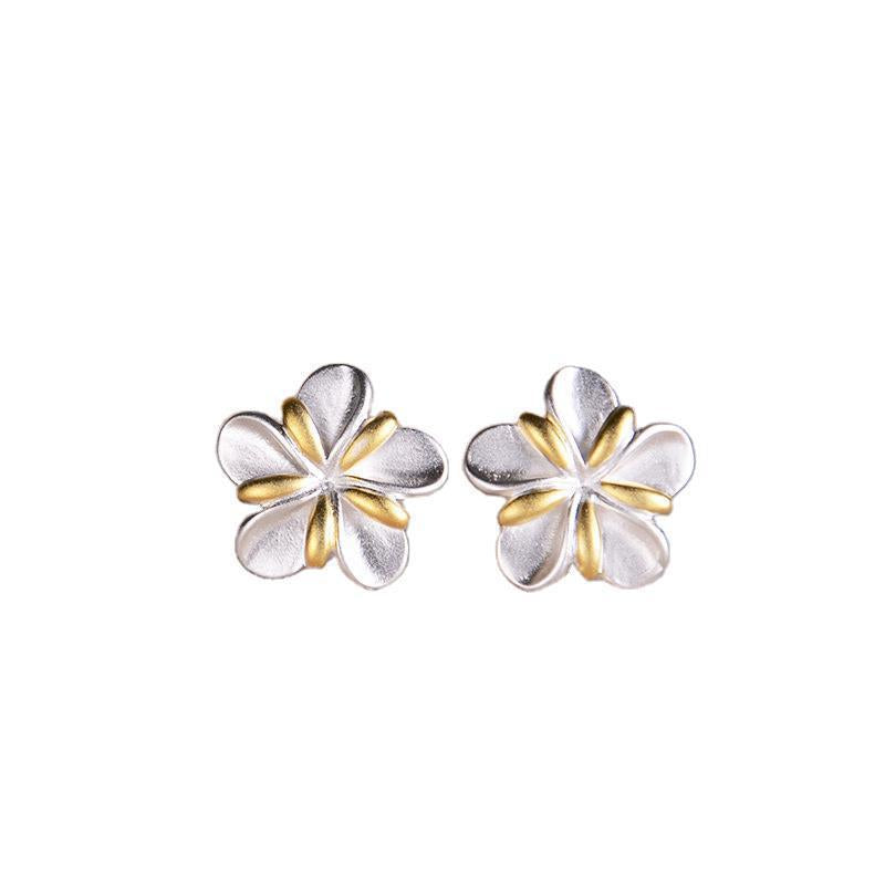 Fashionable Korean-style Flower Stud Earrings