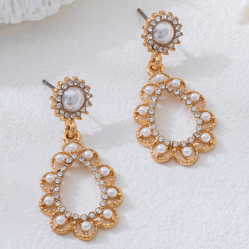 New Arrival Fashion Rhinestone Inlaid Circle Drop Earrings, Premium Unique Pearl Ear Jewelry, Geometric Stud Earrings For Women Daily Wear