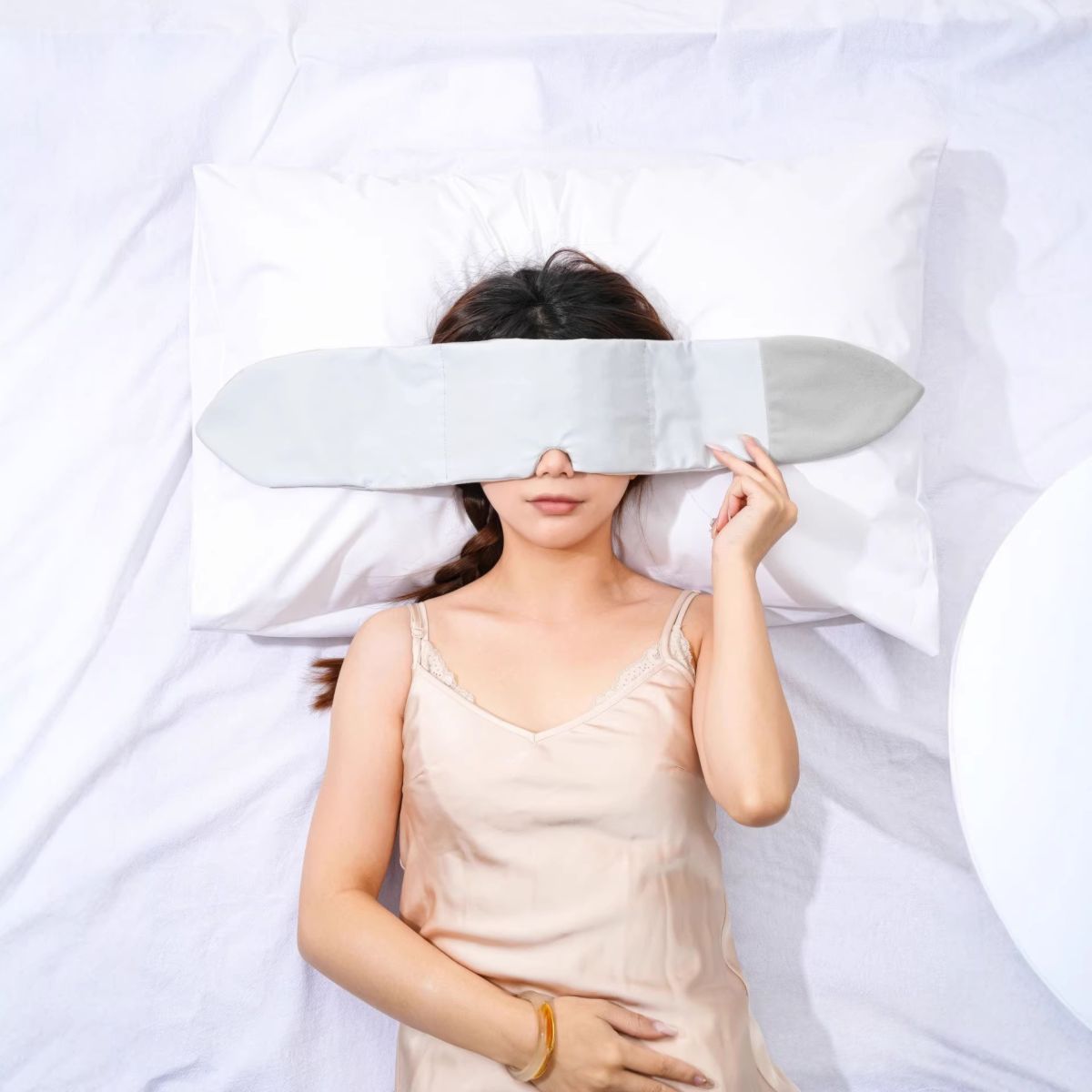 Tech-Relief Gravity Light-Blocking Eye Mask