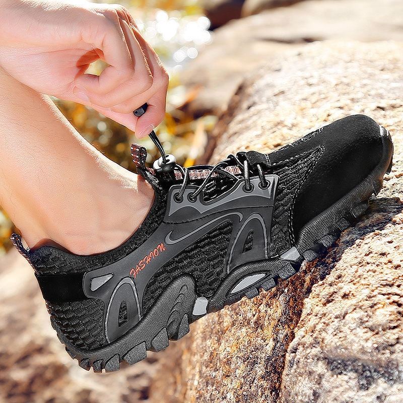Korean-style Trendy Hiking Shoes With Breathable Mesh Uppers