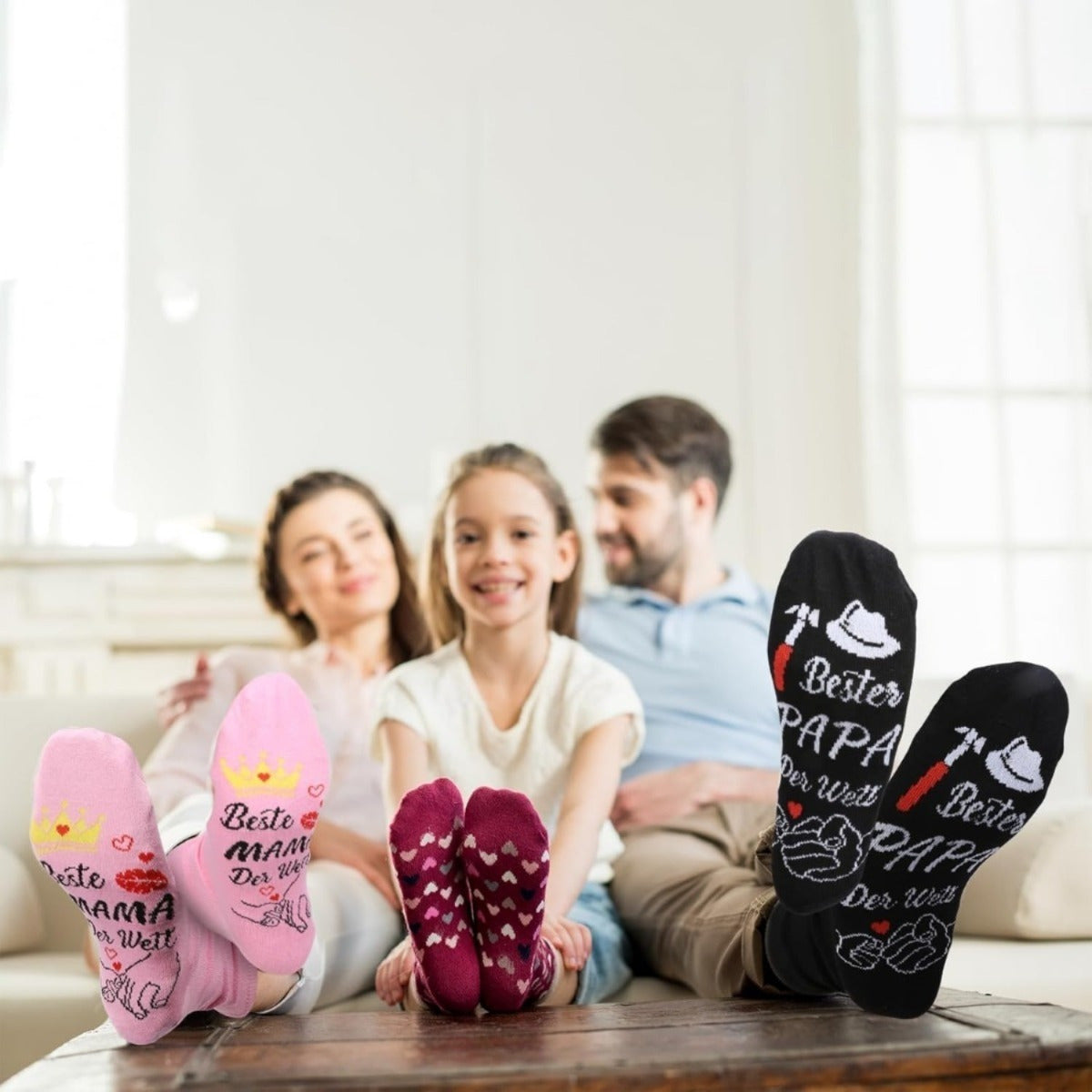 2 Pairs Of “Best Mom And Dad” Socks, Pink Socks For Mom And Black Socks For Dad, Cozy Parent Socks In A Set, Soft, Warm And Comfortable Matching Socks For Mother’s Day And Father’s Day