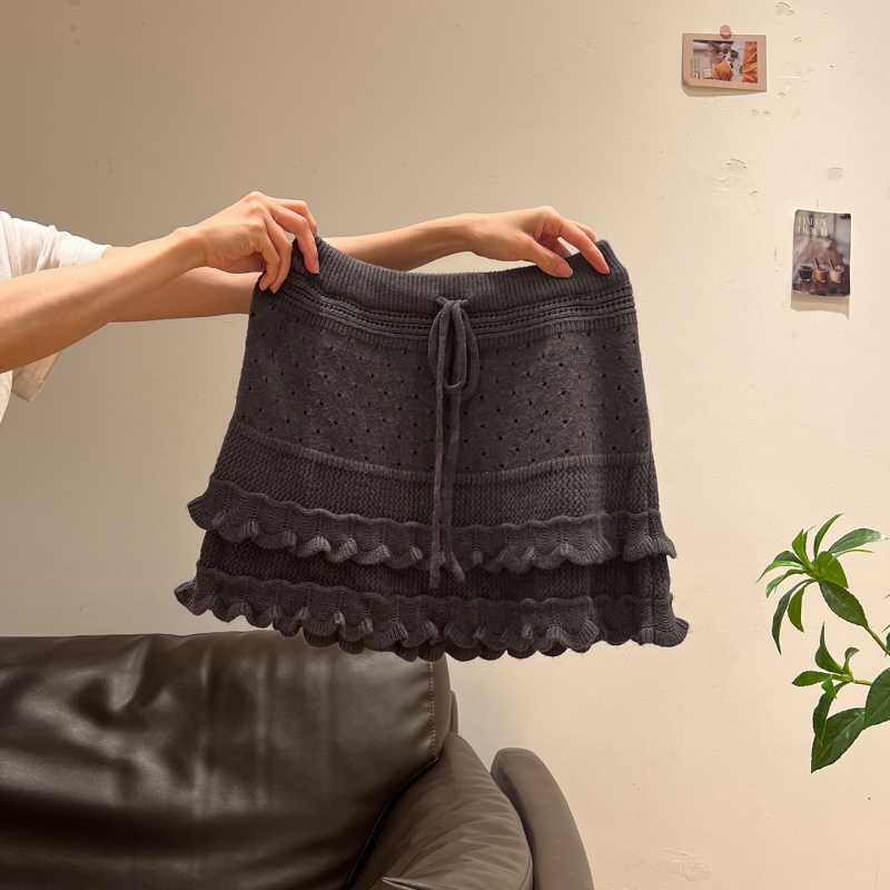 Stylish Korean-style Versatile Cake Skirt That Looks Youthful And Chic