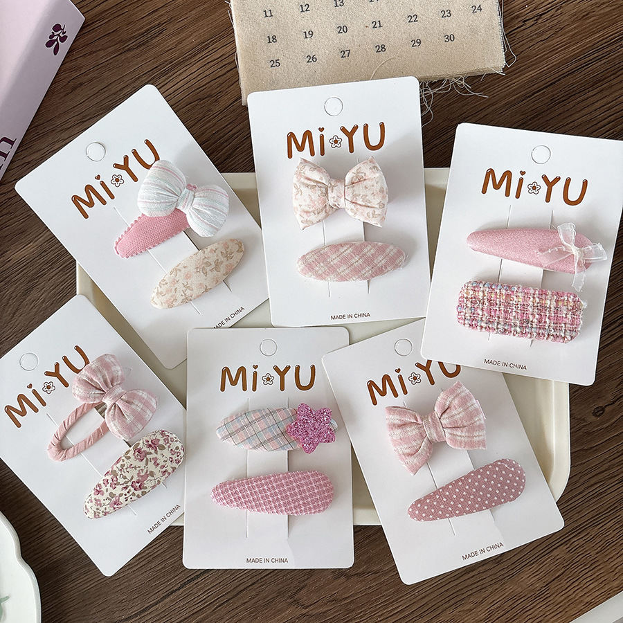 Three-dimensional Cotton-padded Floral Hair Clip For Girls