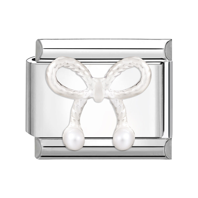 The Charms Module Allows For Customizable Colorful Accessories
