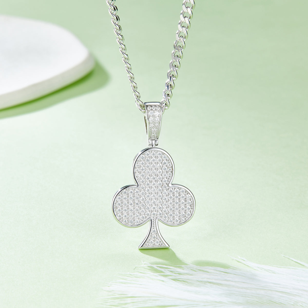 S925 Sterling Silver 120pcs D Color VVS1 Moissanite Club Pendant 5g No Chain Platinum Plated GRA Certified Gift Box