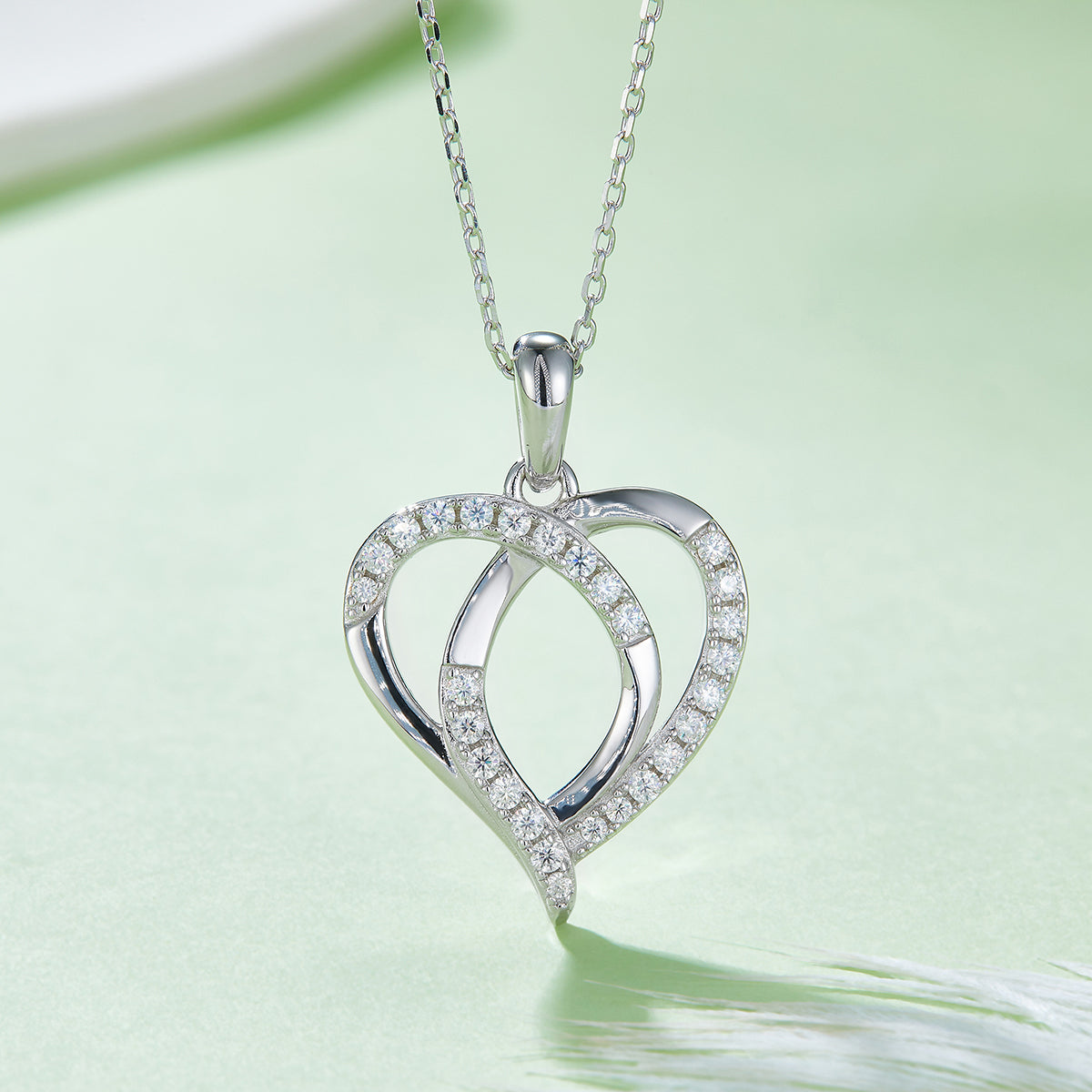 4.9g S925 Sterling Silver Moissanite Heart Necklace 45cm  27 Stone Intertwined Hearts Pendant With GRA Certificate, Platinum Plated Jewelry Gift Box Set For Women