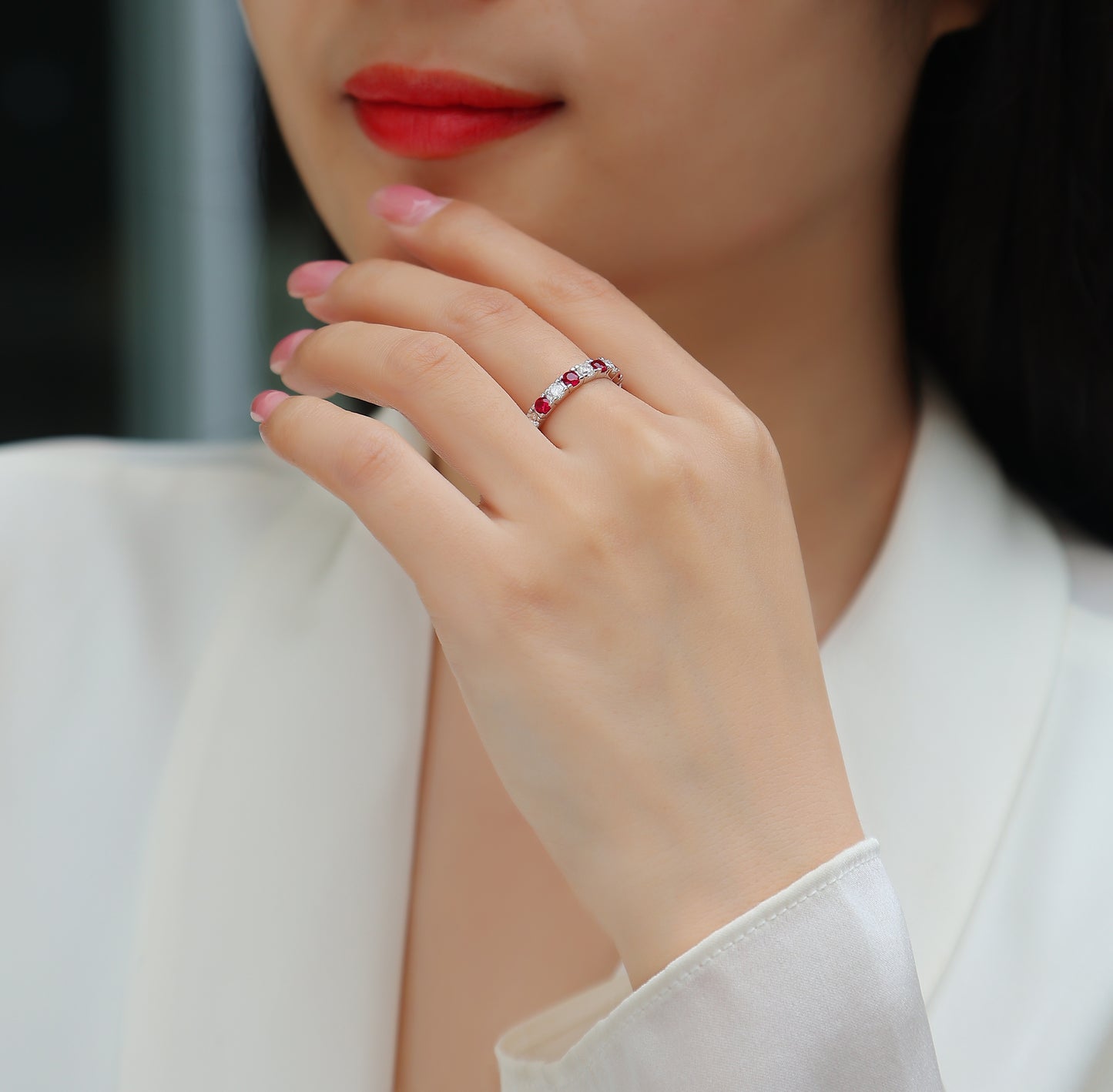 2.4g S925 Sterling Silver Platinum Plated Eternity Ring  Synthetic Ruby & White Stone Alternating Band, Dainty Stackable Promise Ring For Women, Jewelry Gift Box Set