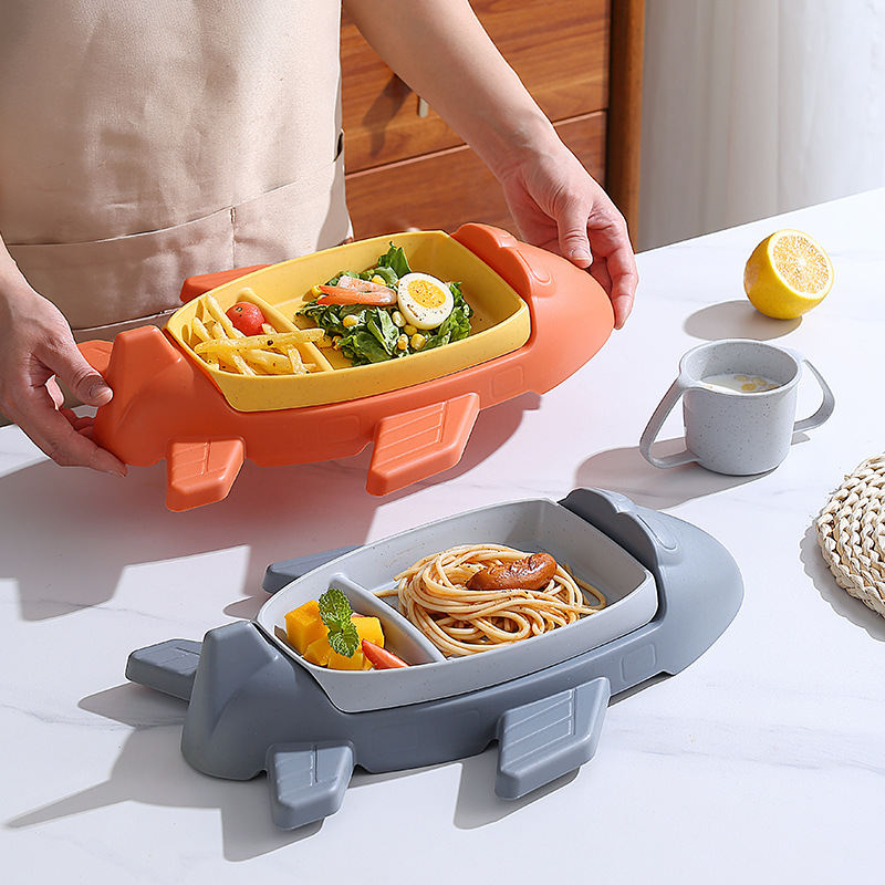 Airplane-Style Six-Piece Childrens Complementary Food Dinnerware Set