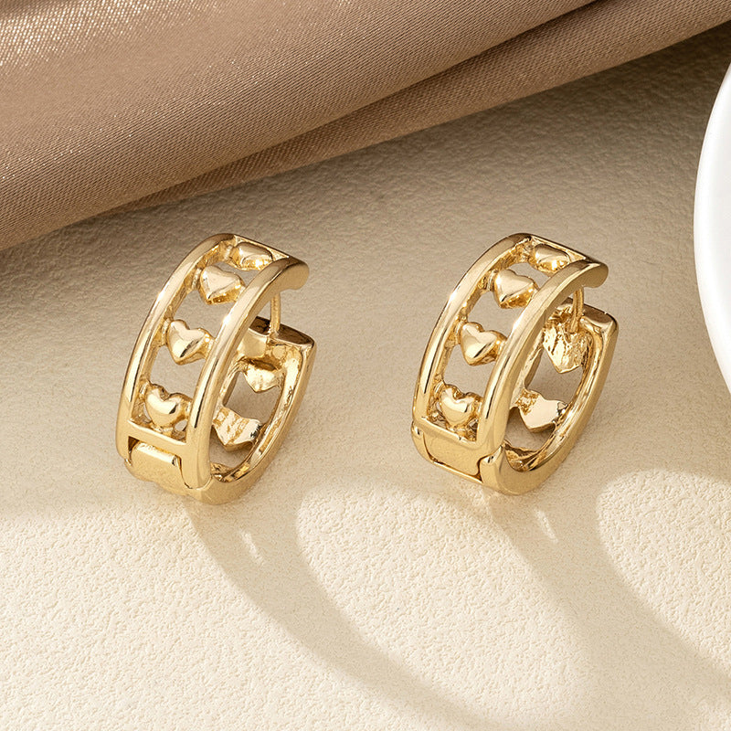 Minimal Hollow Heart Hoop Earrings For Women, Unique Niche High-End Retro Hot Selling Versatile All-Match Cross-Border Fashion Ear Jewelry